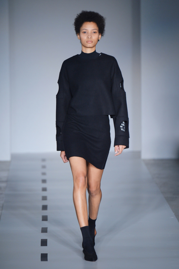 Look 25