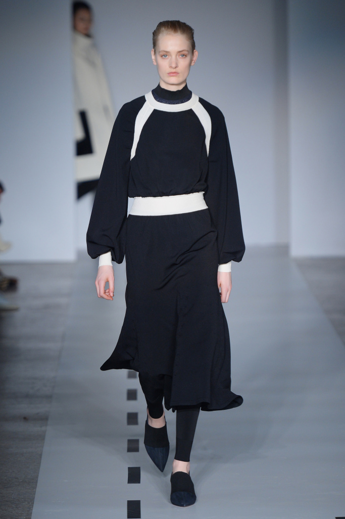 Look 28