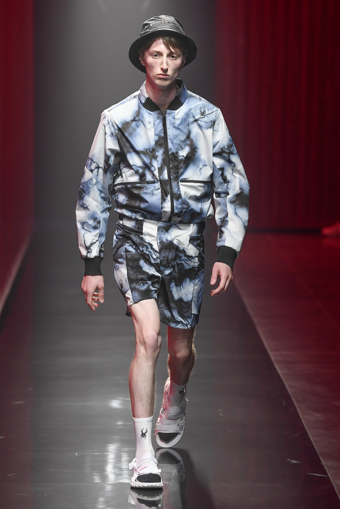 Look 22