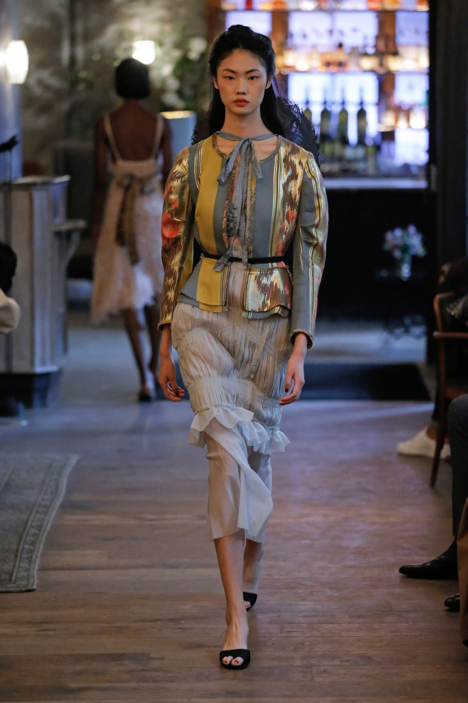 Look 17