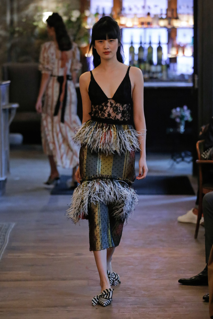 Look 19