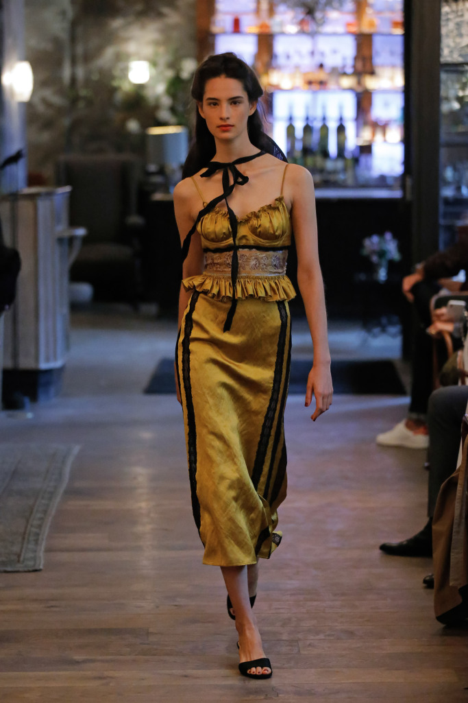 Look 29