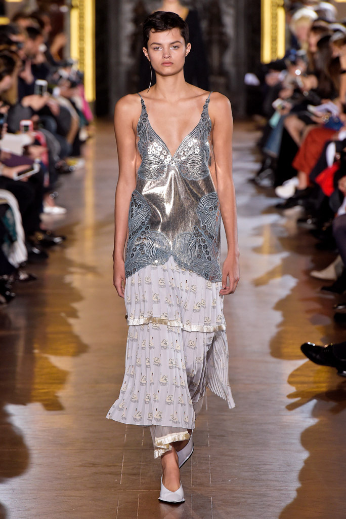 Look 24