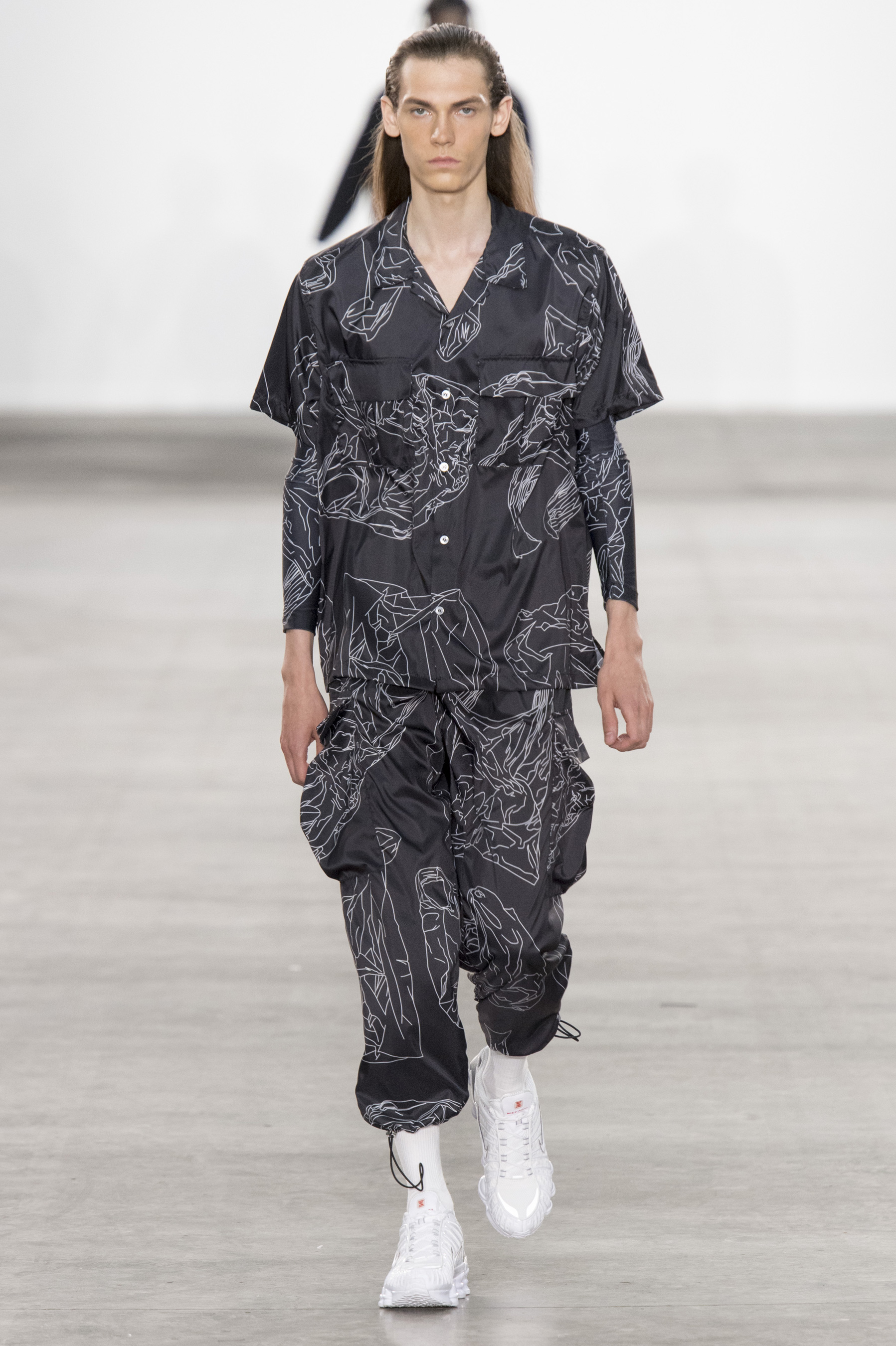 Look 12