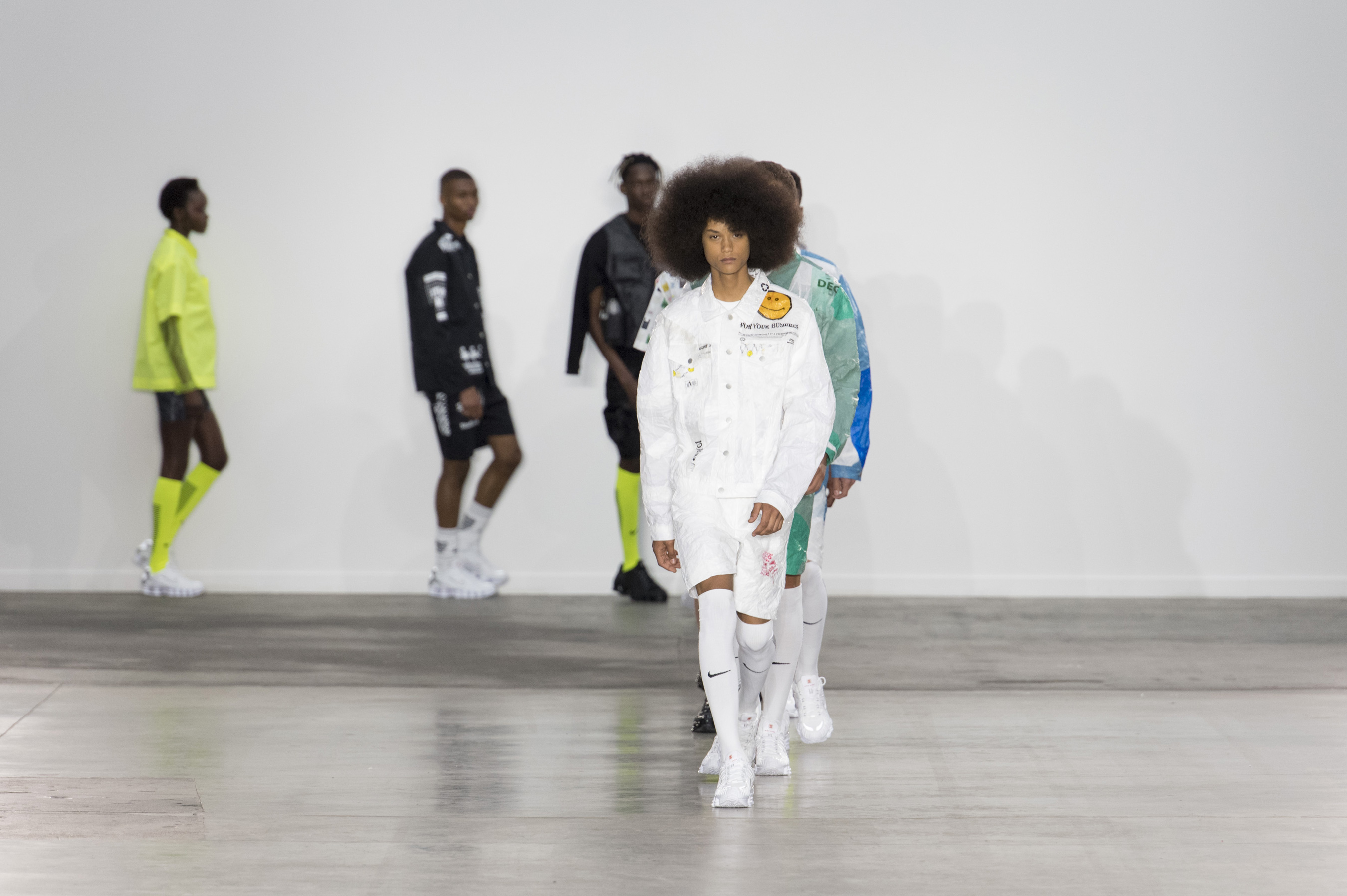 Look 19