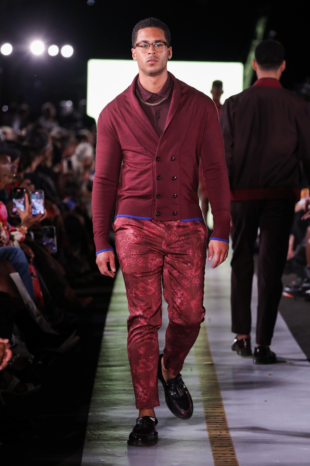 Look 8