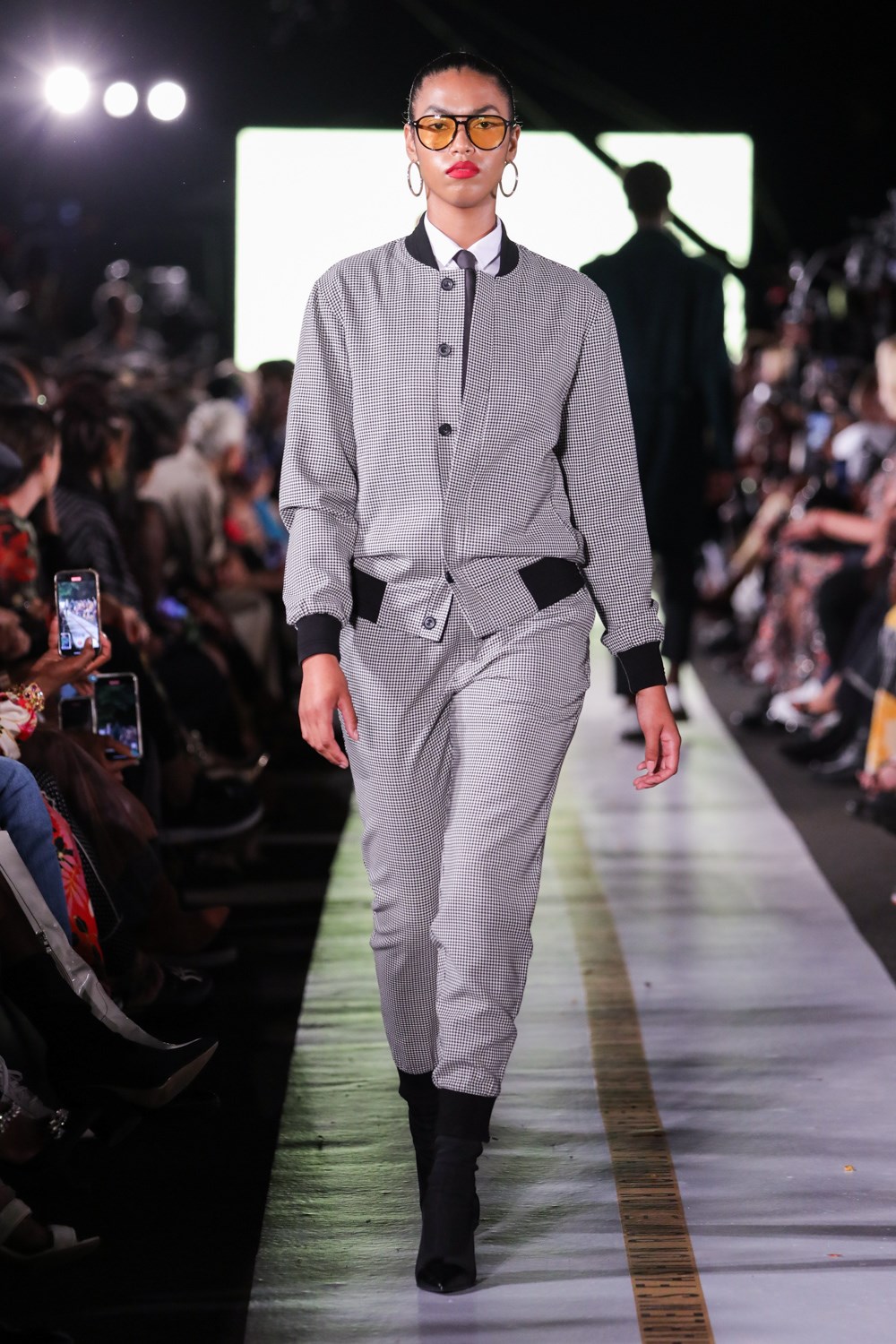 Look 14