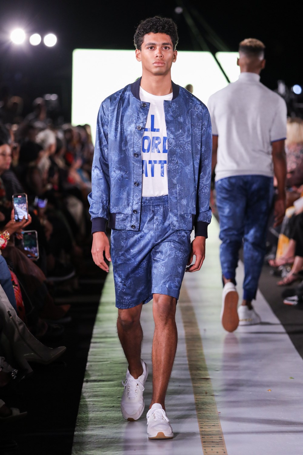 Look 22