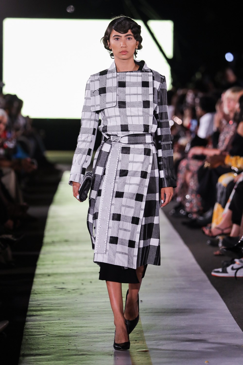 Look 24
