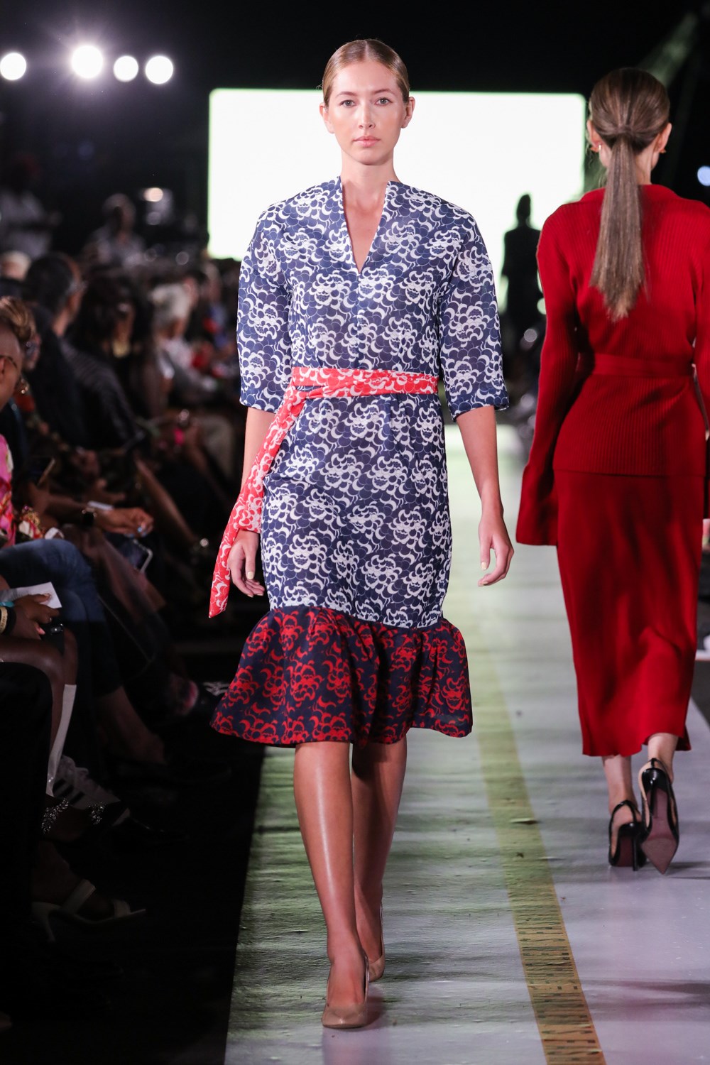 Look 32