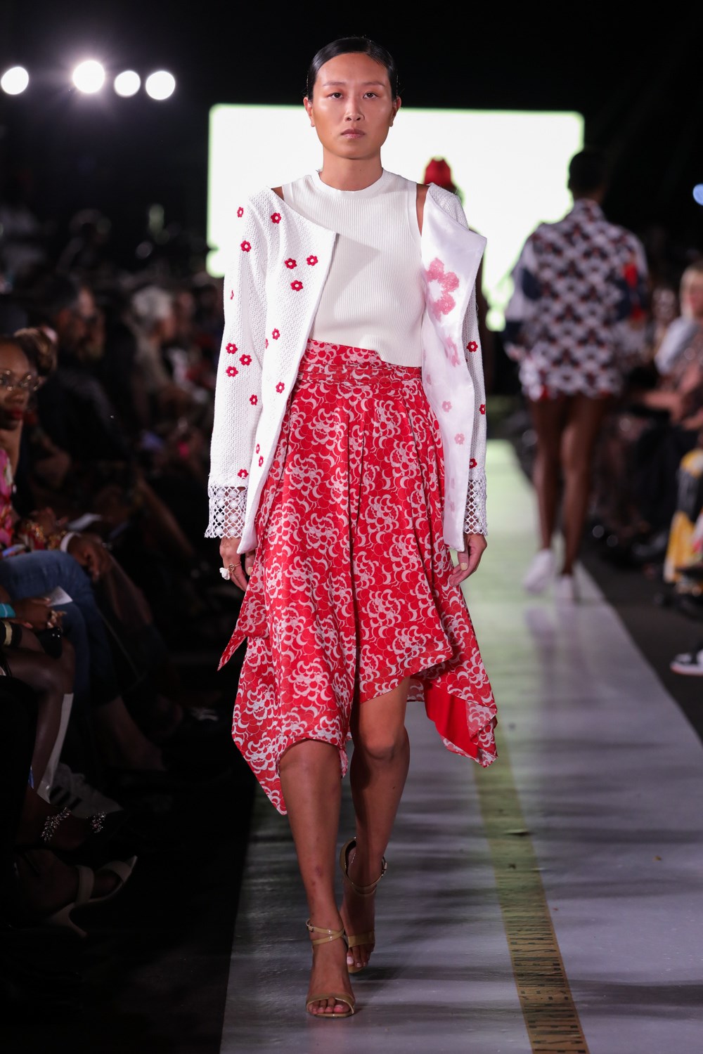 Look 37