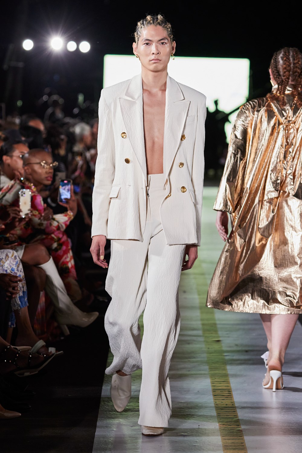 Look 66