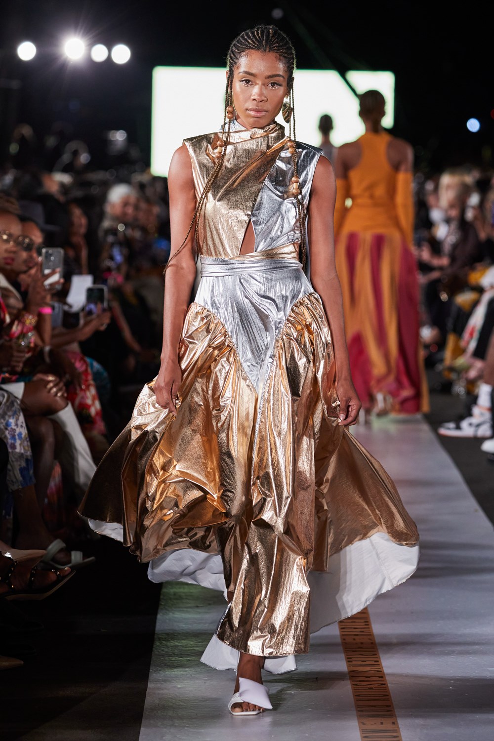 Look 72