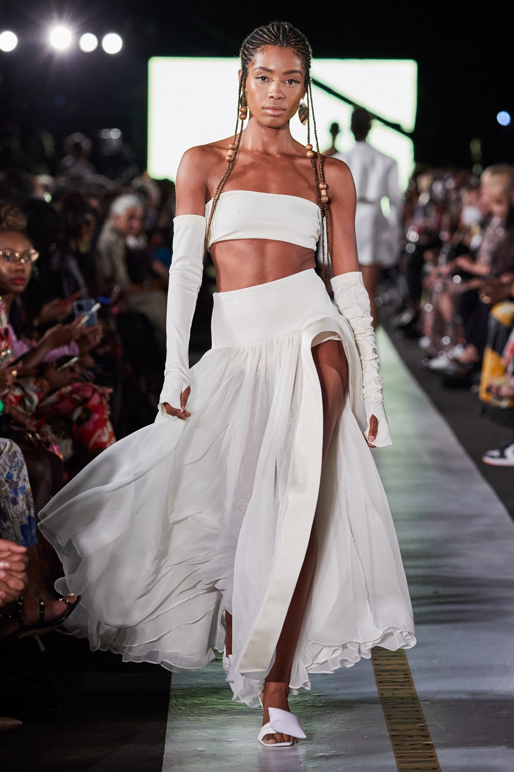 Look 95