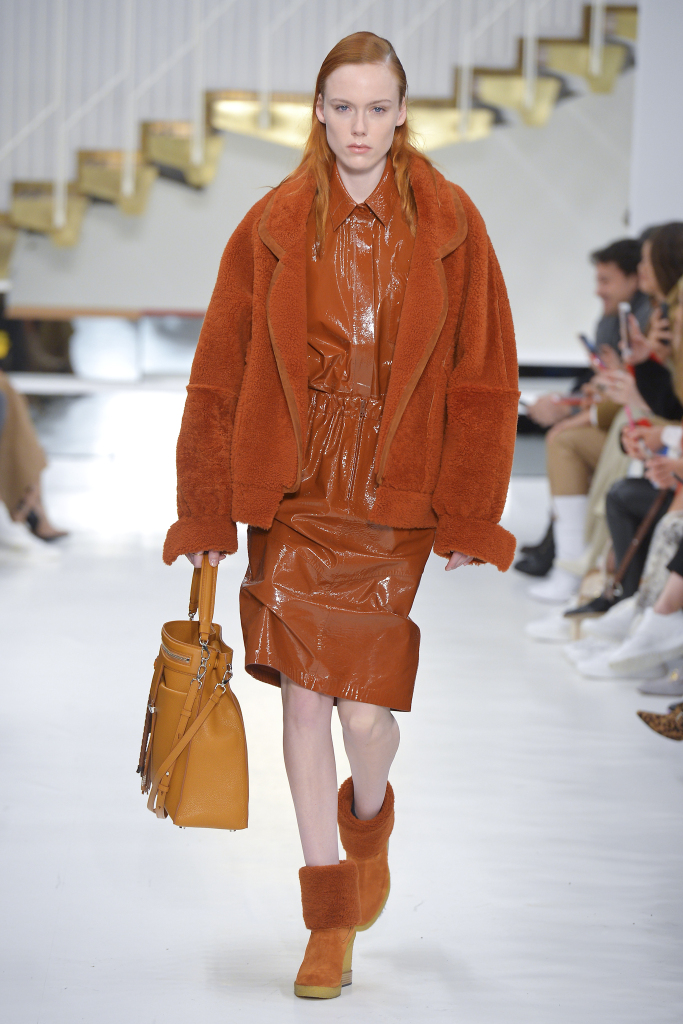 Look 12
