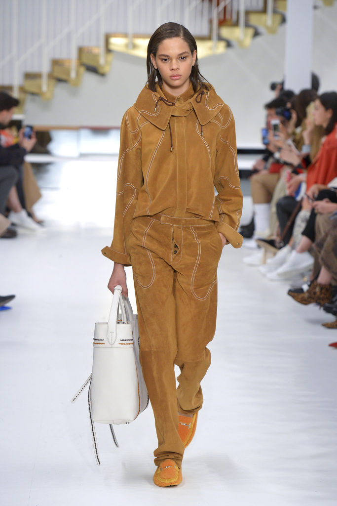 Look 24