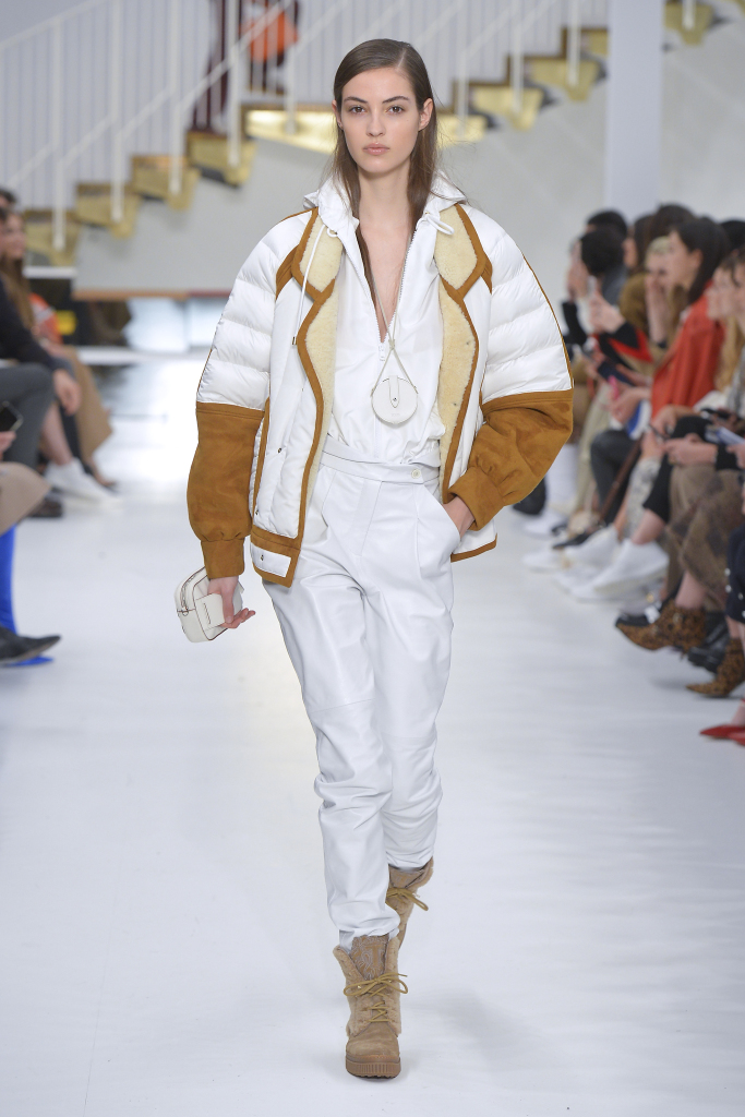 Look 23