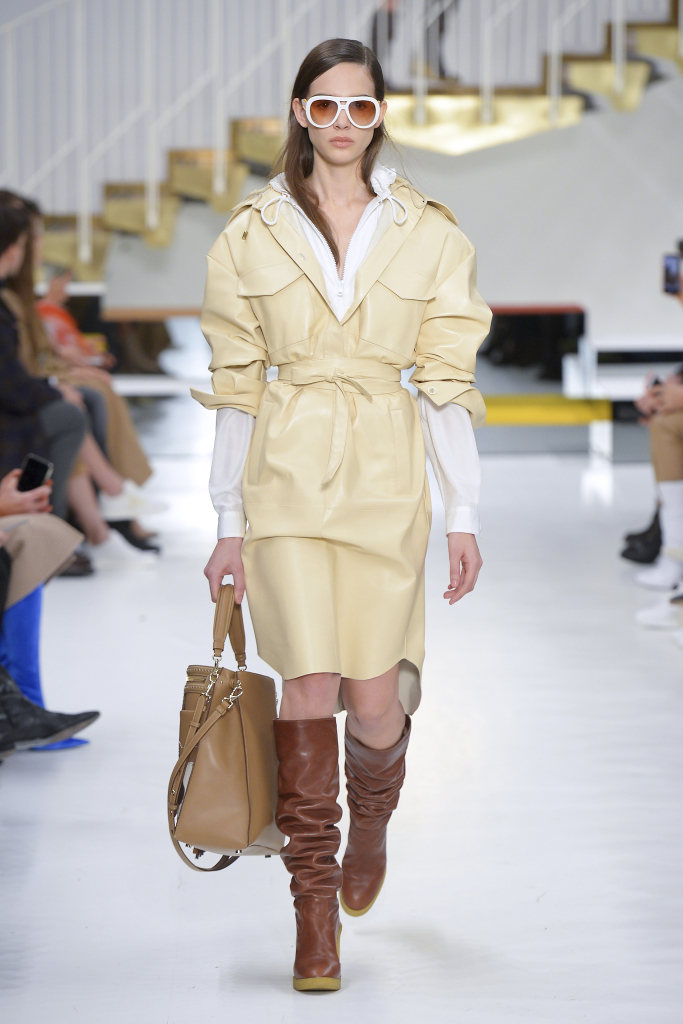 Look 29
