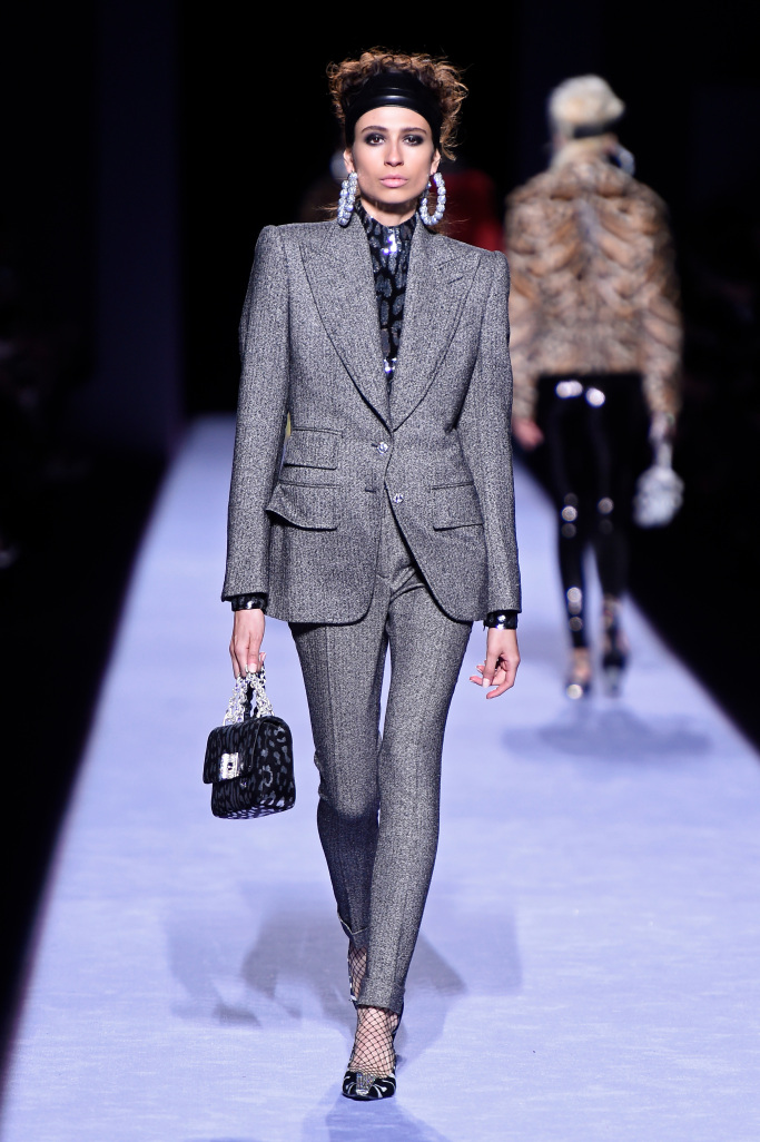 Look 8