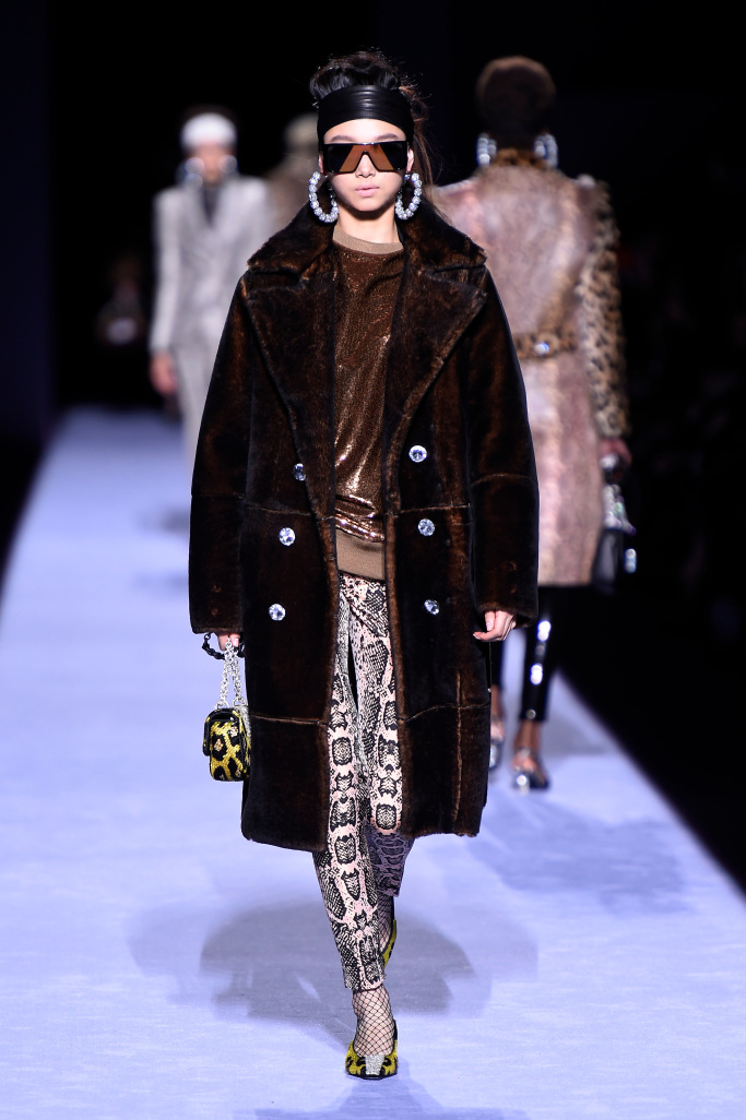 Look 7