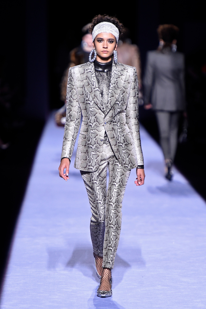 Look 9