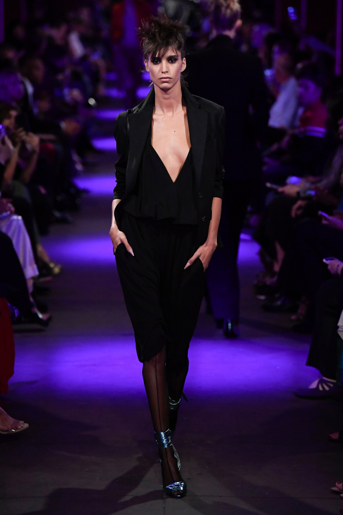 Look 11