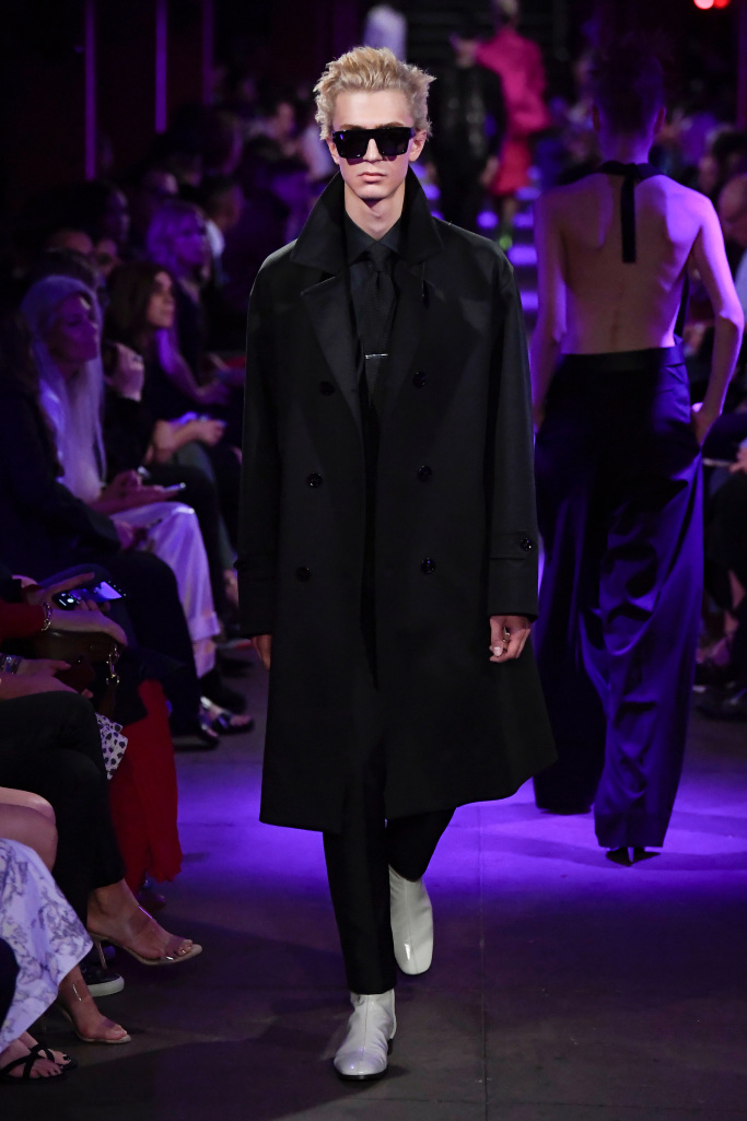 Look 15