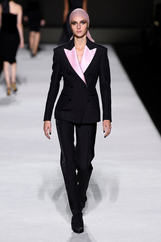 Look 28