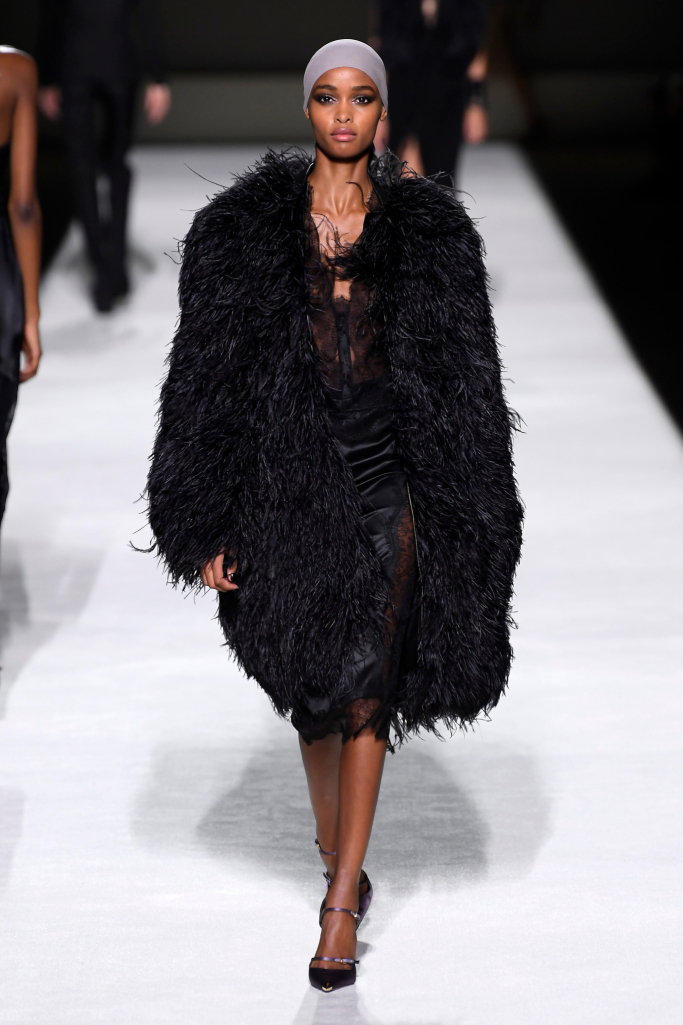 Look 30