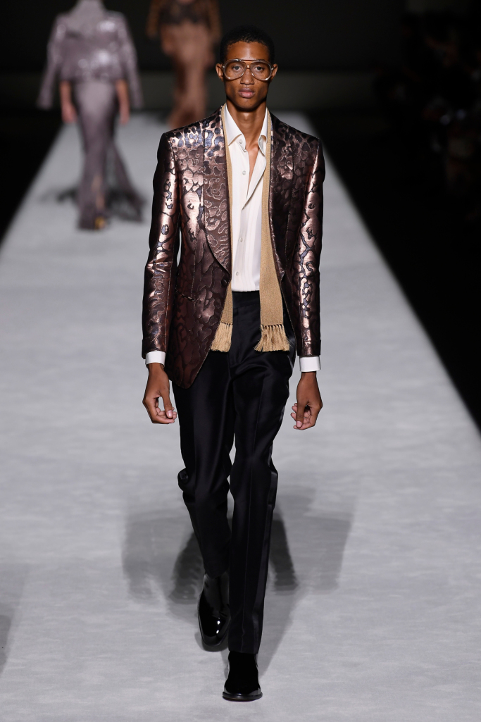 Look 37