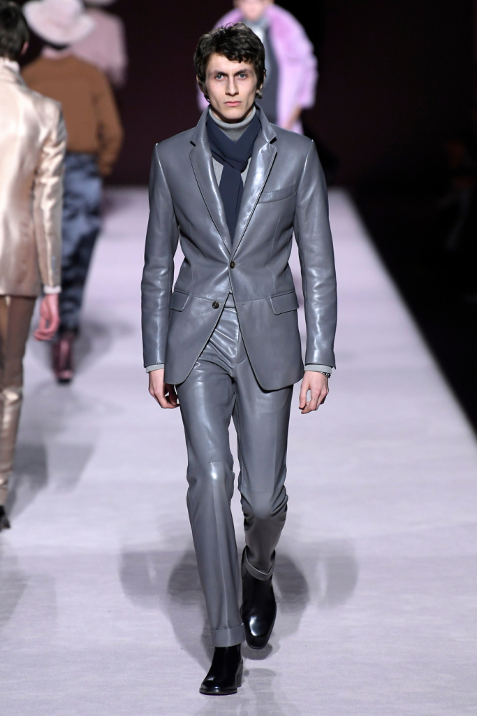 Look 37