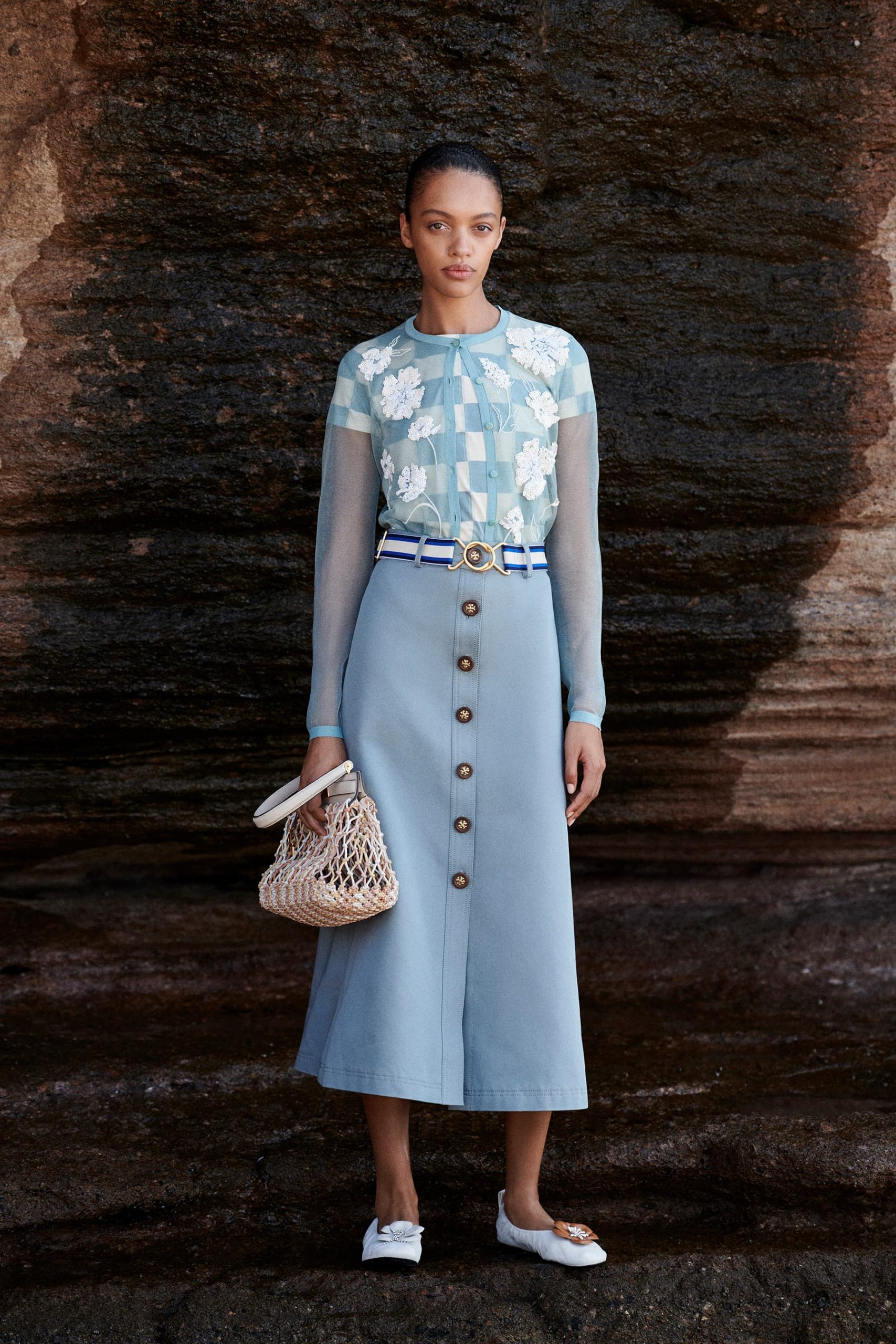 Look 10
