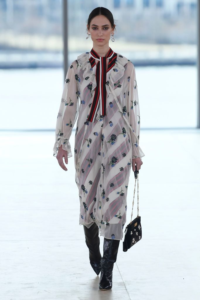Look 8