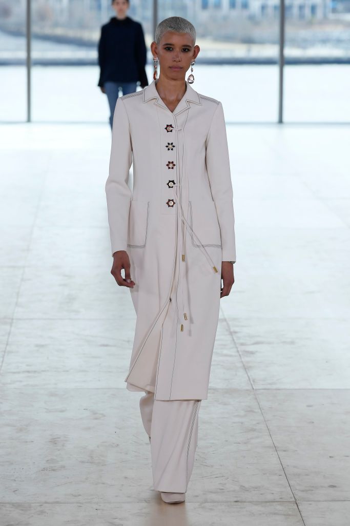 Look 14