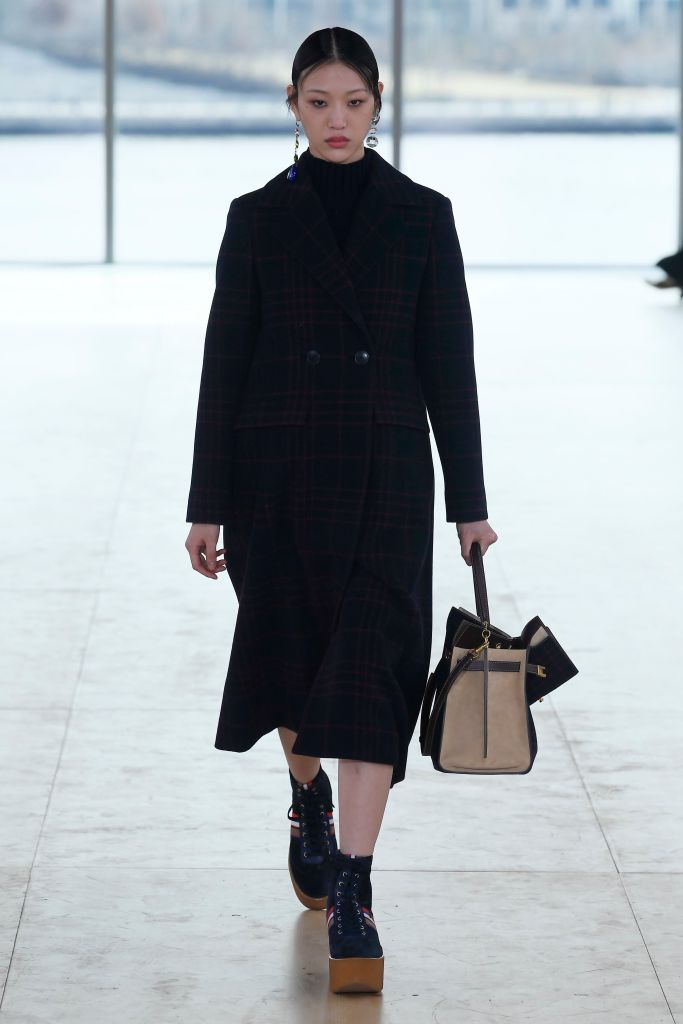 Look 24