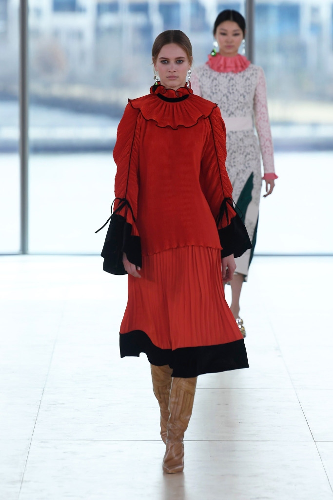 Look 29