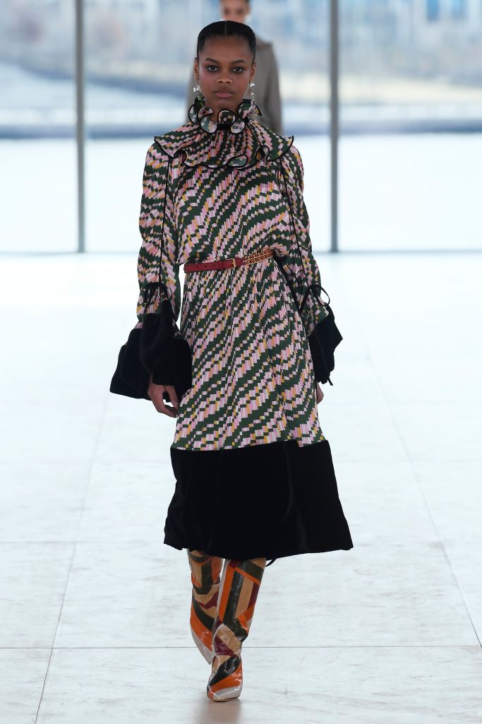 Look 34