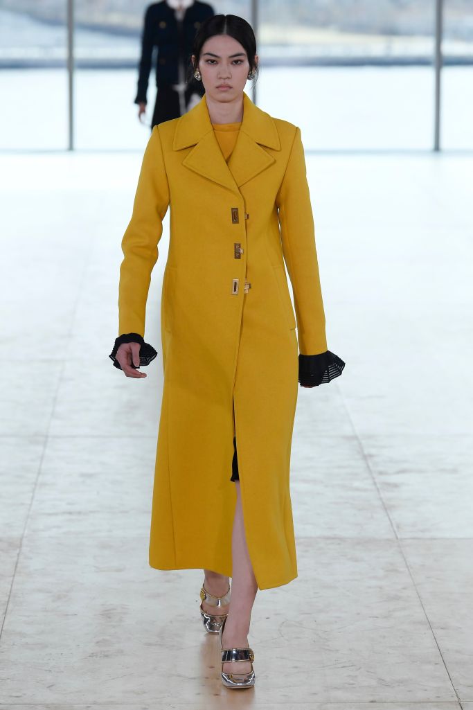Look 37