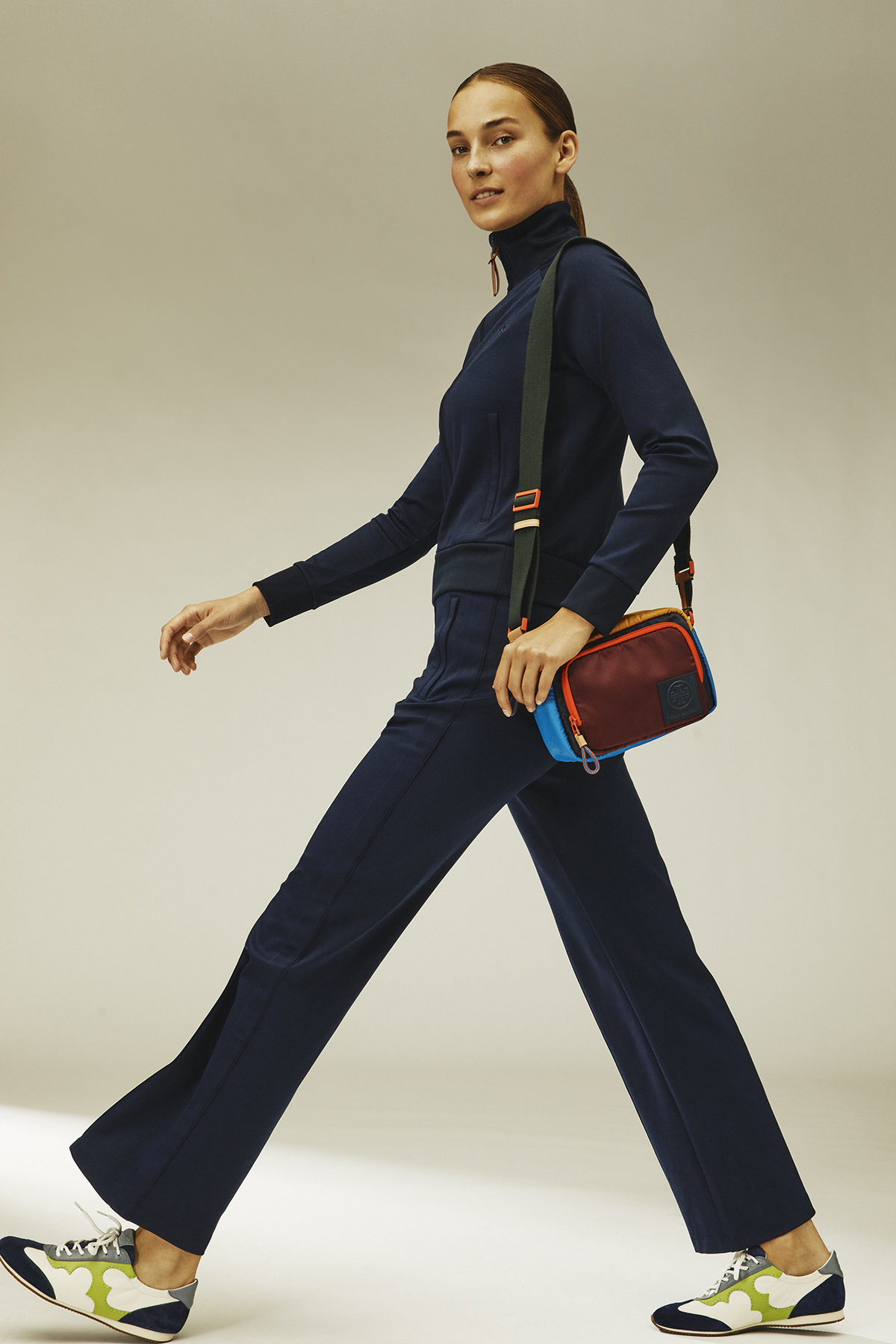 Look 13