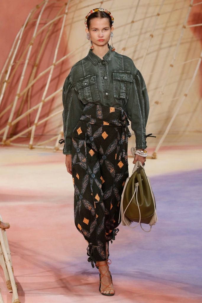 Look 7