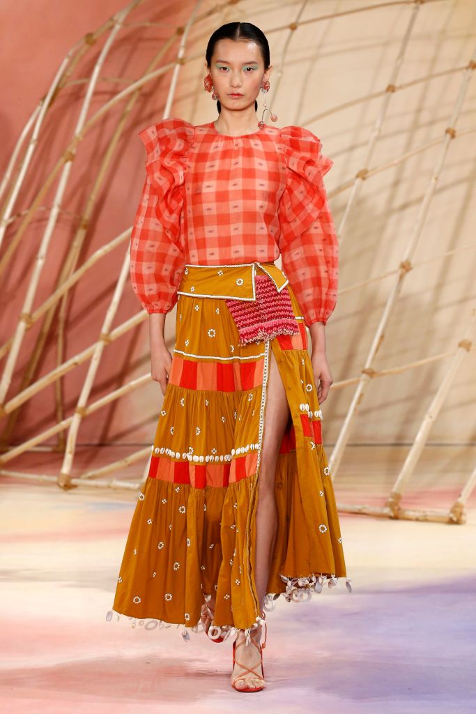 Look 10
