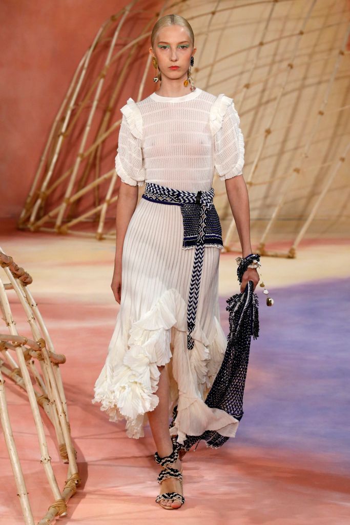 Look 11