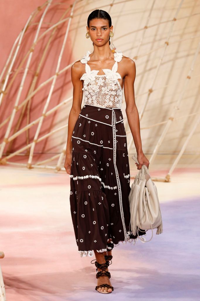 Look 27