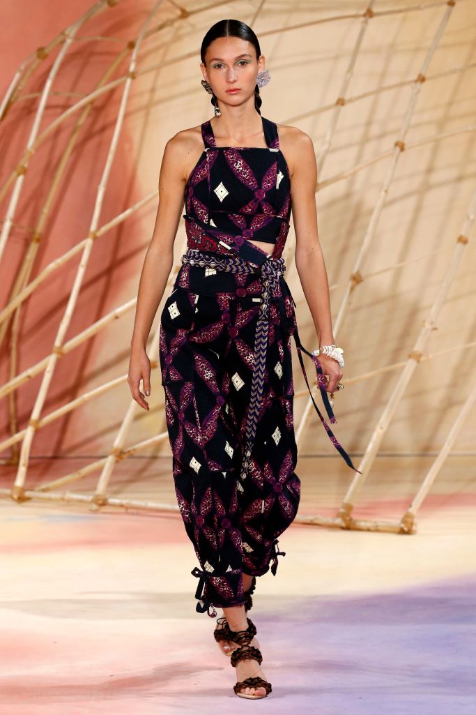 Look 34