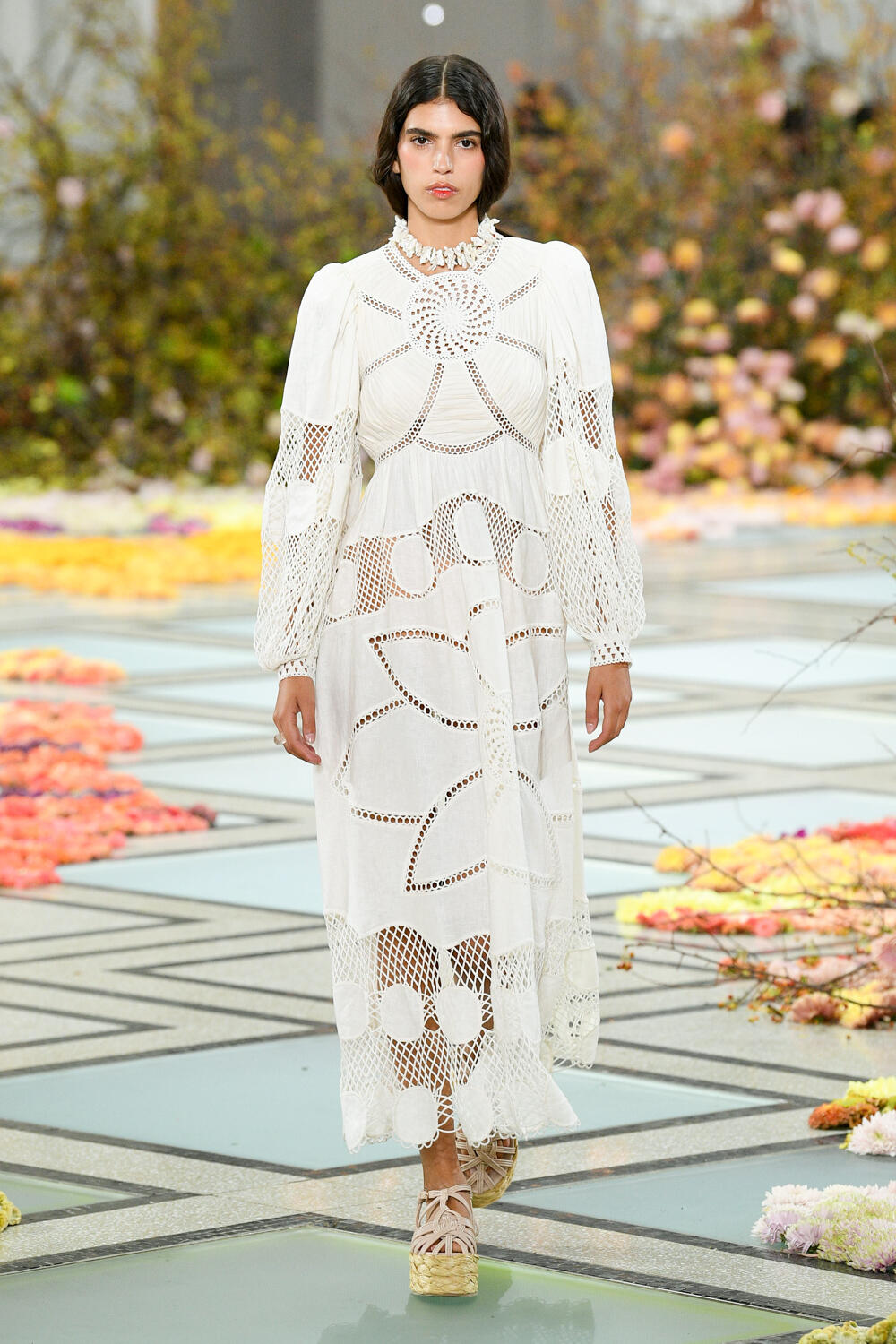 Look 5