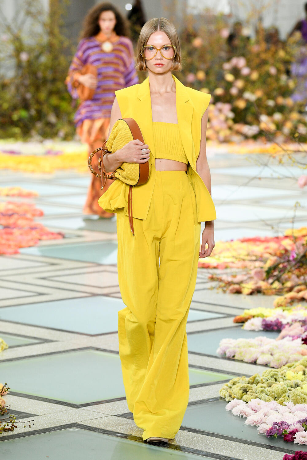 Look 14