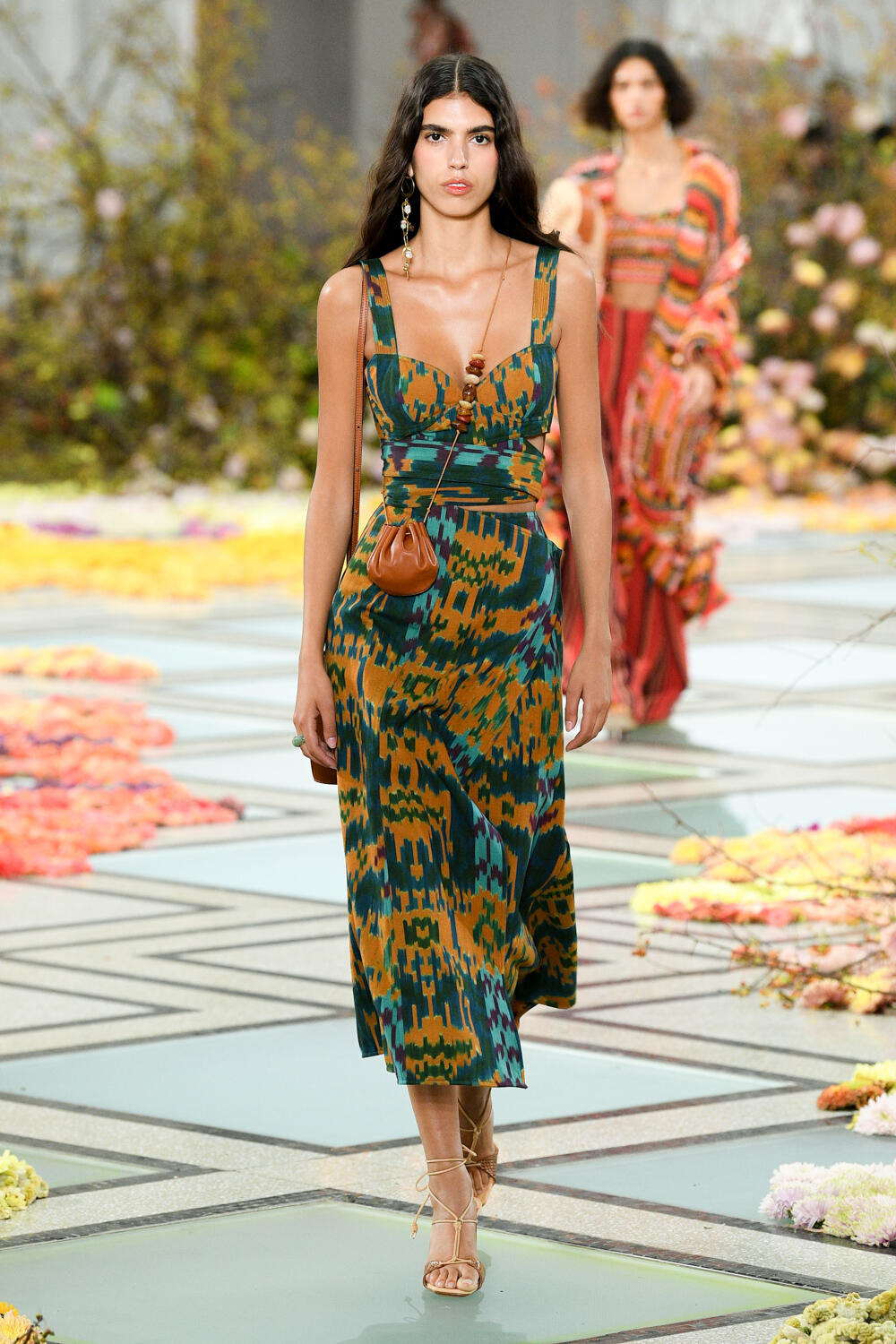 Look 39
