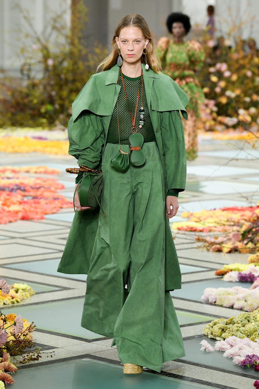 Look 48