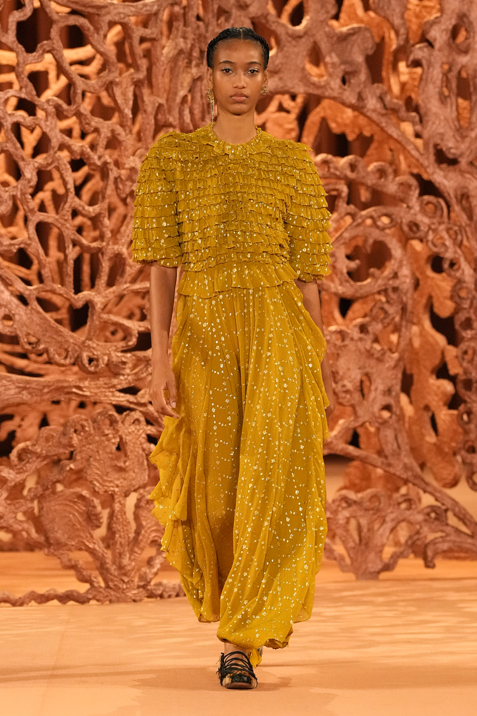 Look 9