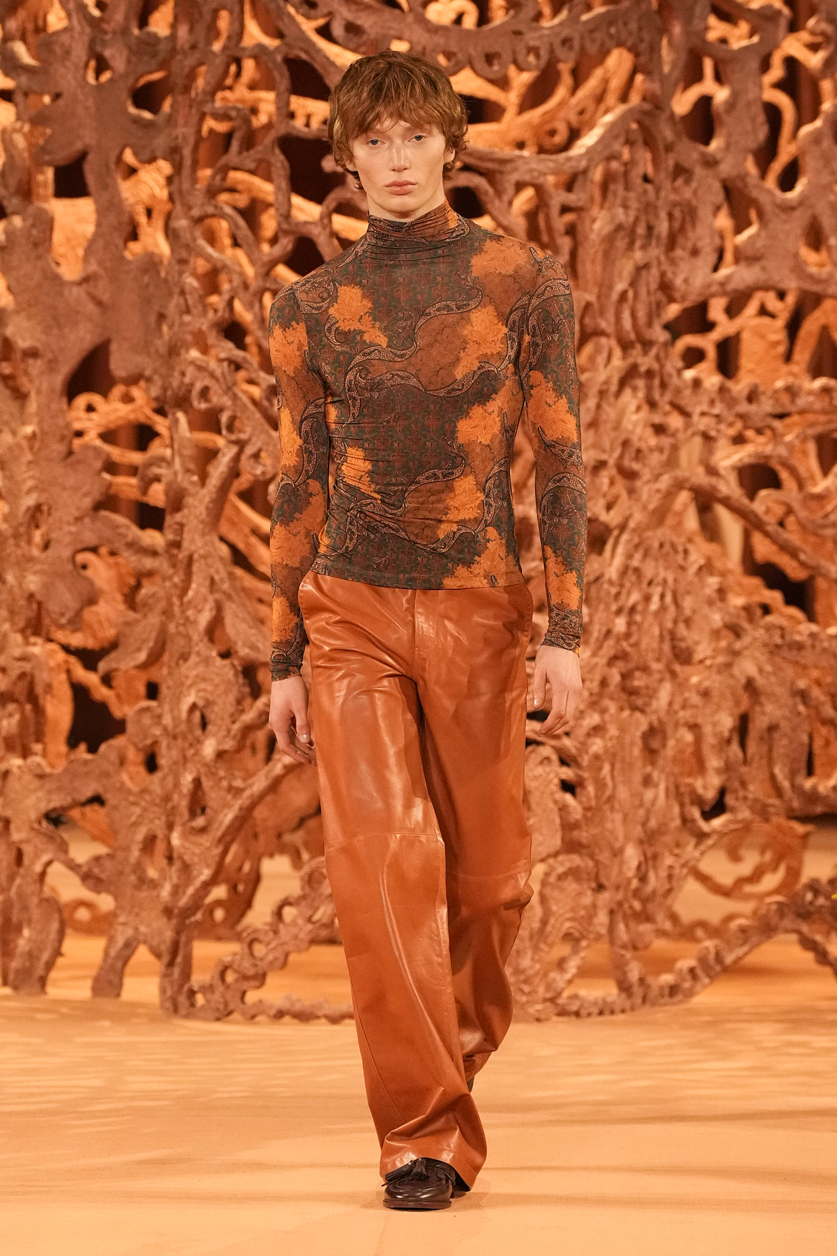 Look 13